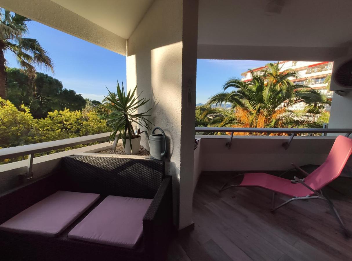 Tres Beau T2 Dans Parc Montfleury ,Proche Centre ,Au Calme 44 Bd Montfleury Apartment Cannes Bagian luar foto